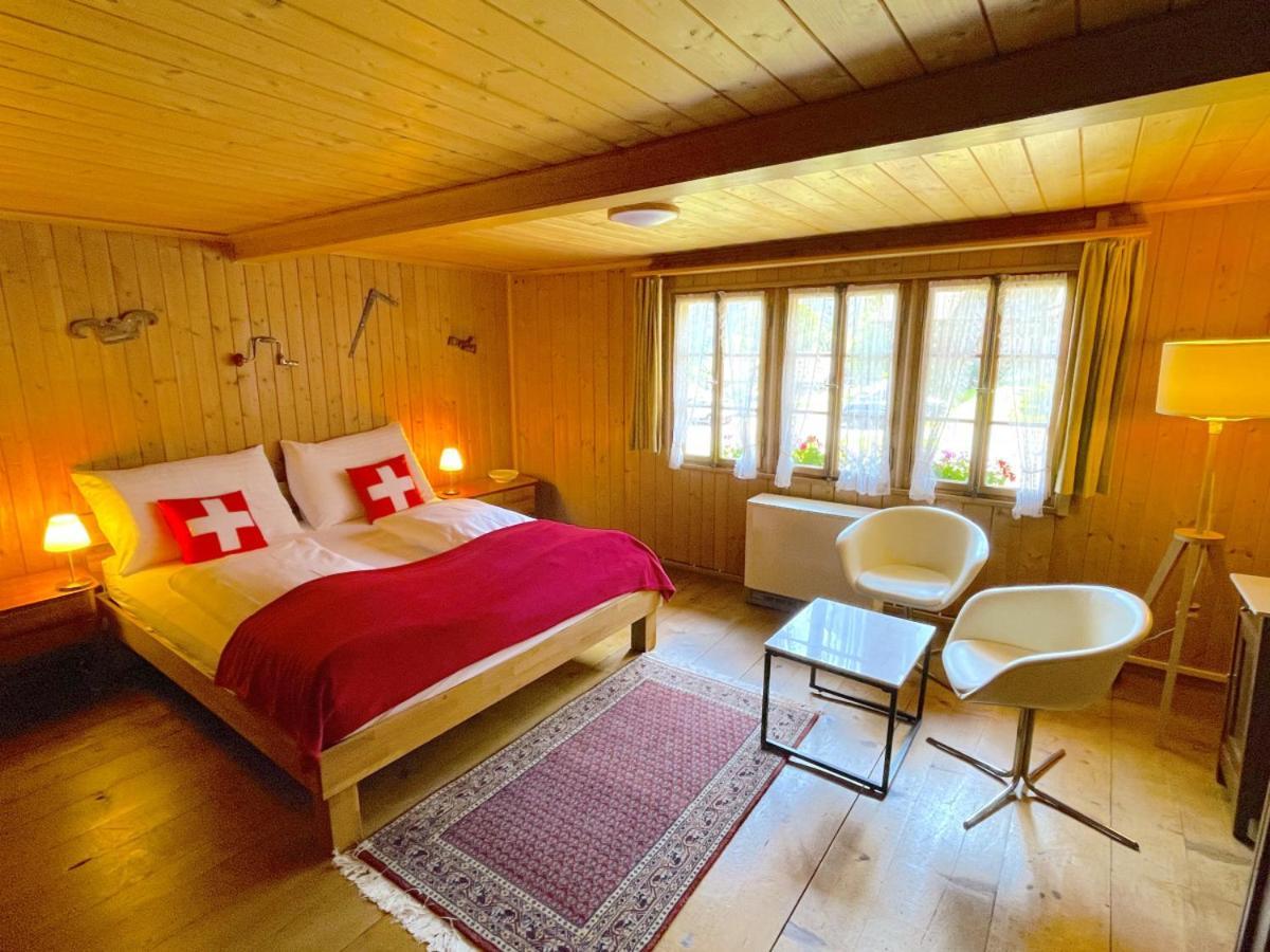 Swisshut Stunning Views Alps Lake - Chalet Erli Därligen エクステリア 写真