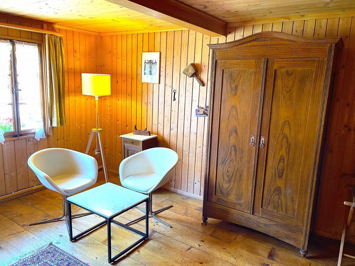Swisshut Stunning Views Alps Lake - Chalet Erli Därligen エクステリア 写真